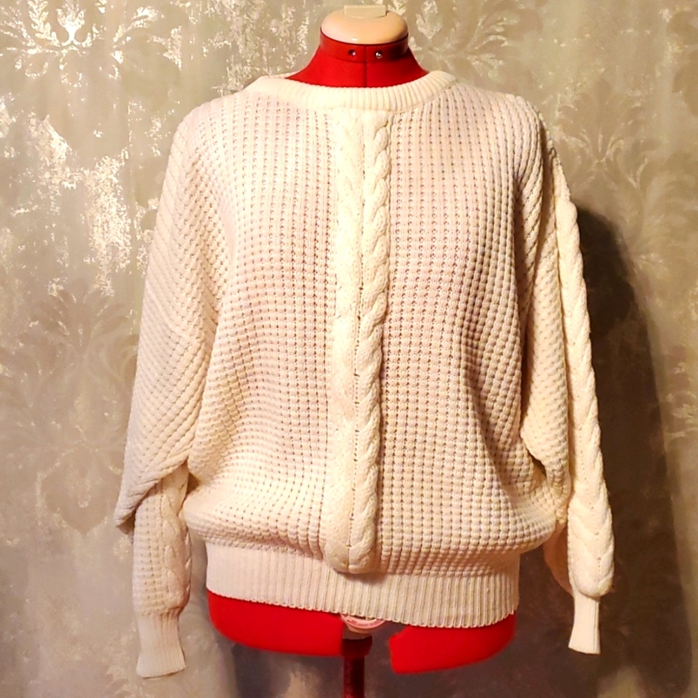 Vintage oversized cable knit sweater